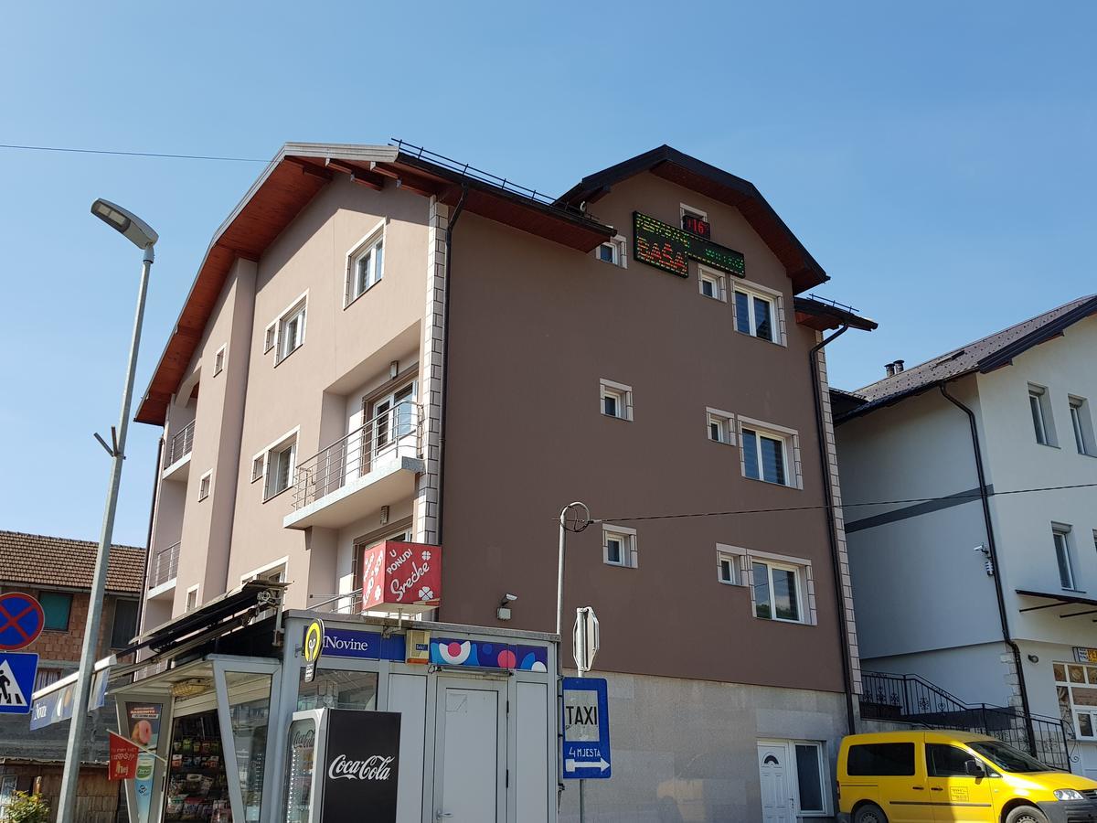 Pansion Basa Otel Ustikolina Dış mekan fotoğraf