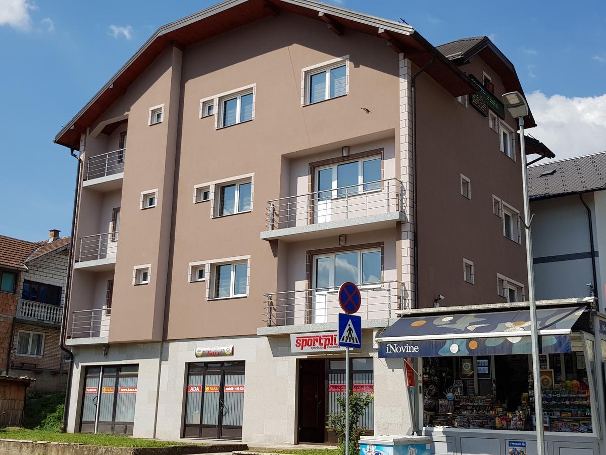 Pansion Basa Otel Ustikolina Dış mekan fotoğraf